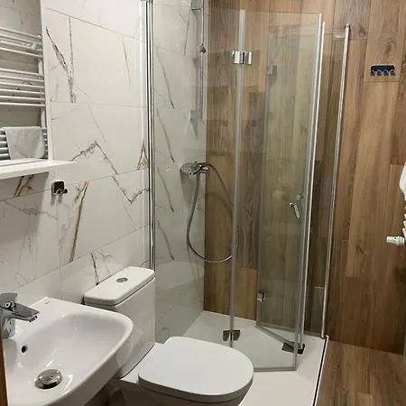 Alojamento de Acomodação e Pequeno-almoço Park 4*