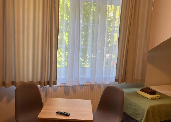 Alojamento de Acomodação e Pequeno-almoço Park Pleśna